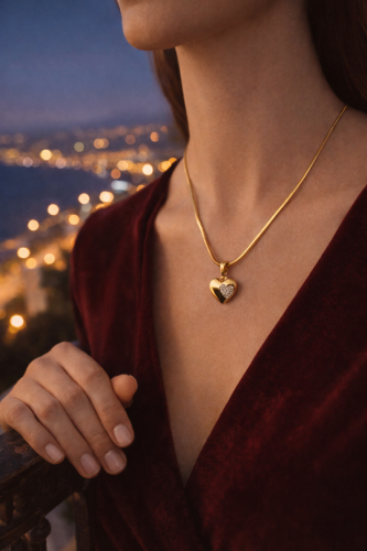 Snake Chain Necklace with Double Heart Pendant (Çift Kalp Uçlu Yılan Zincir Kolye)