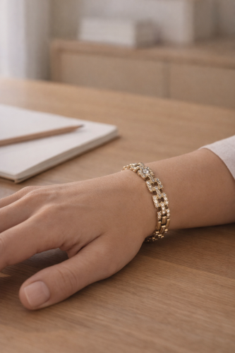 Stainless Steel Link Bracelet with CZ Accents (Zirkon Taşlı Paslanmaz Çelik Halkalı Bileklik)