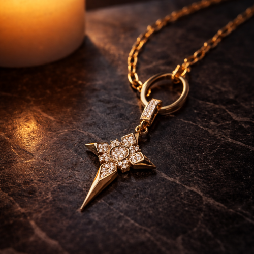 Damla Formlu Safir Mavisi Taşlı Kolye